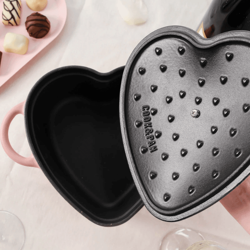 Cook & Pan - Cazuela de hierro fundido Love con forma de corazones, 20 cm.