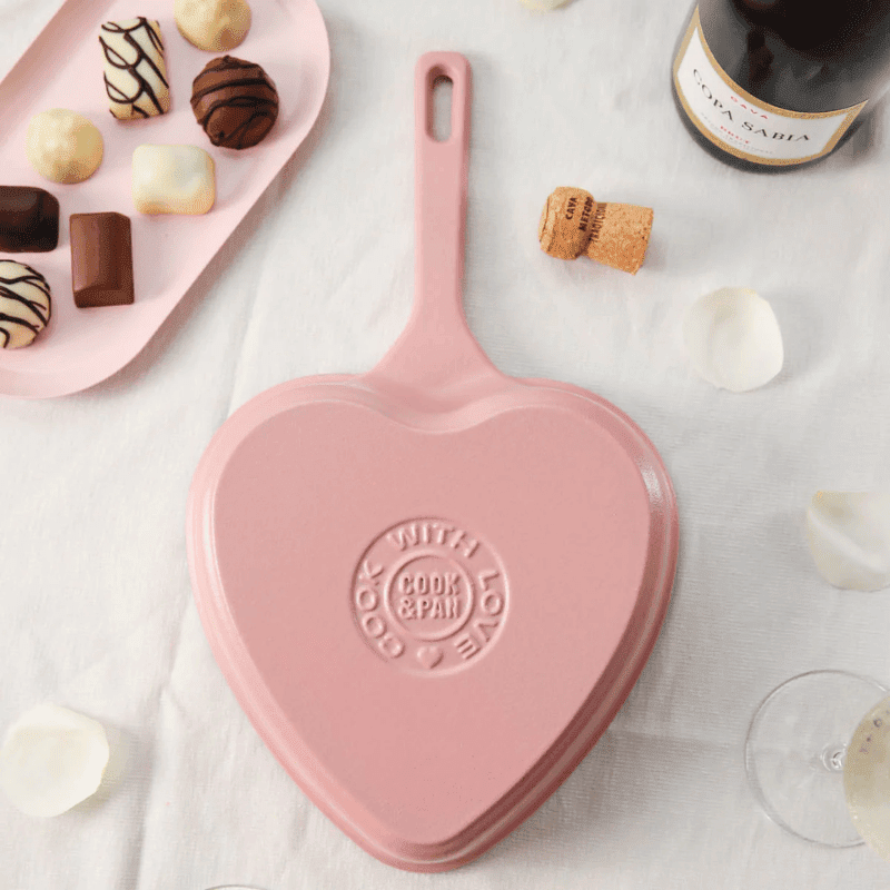 Cook & Pan - Sartén de hierro fundido Love con forma de corazones, 24 cm.