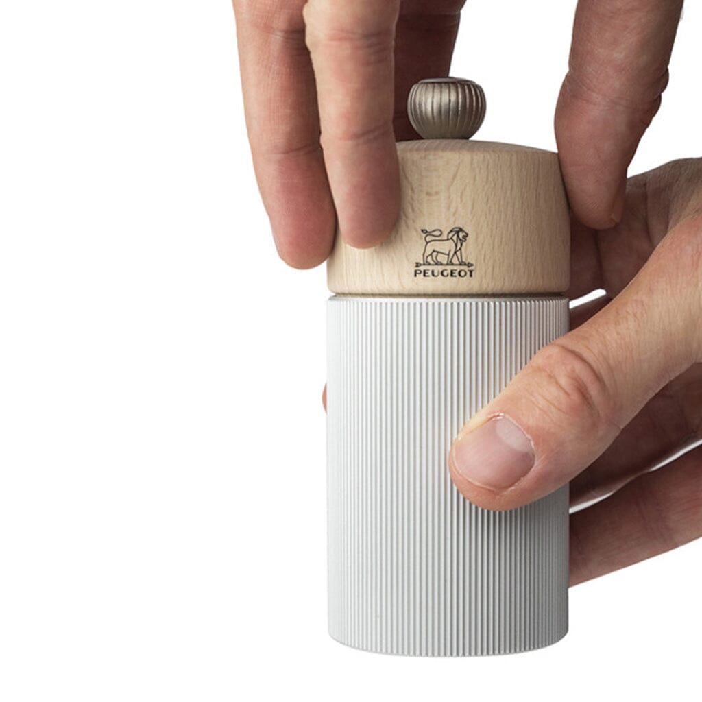 Peugeot - Línea Molinillo de pimienta aluminio natural 12cm Molinillo de pimienta Peugeot