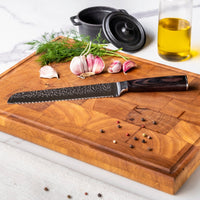 Juego de cuchillos Shinrai de acero inoxidable martillado de 5 piezas: cuchillo de chef + cuchillo de pan + nakiri + santoku + cuchillo pelador.