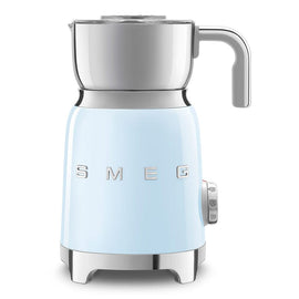smeg - Espumador de leche | Azul pastel | Década de 1950 | Espumador de leche por inducción Espumador de leche Smeg | Azul pastel | Años 50 | Espumador de leche de inducción Espumador de leche Smeg