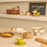 Cultura de la naturaleza urbana - Buenos días - Taza de capuchino - Guisante partido Cultura de la naturaleza urbana