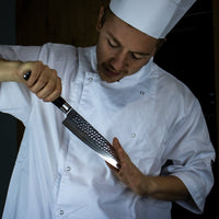 Cuchillos de cocina Shinrai Japón de 18 cm de Damasco martillado BR Santoku