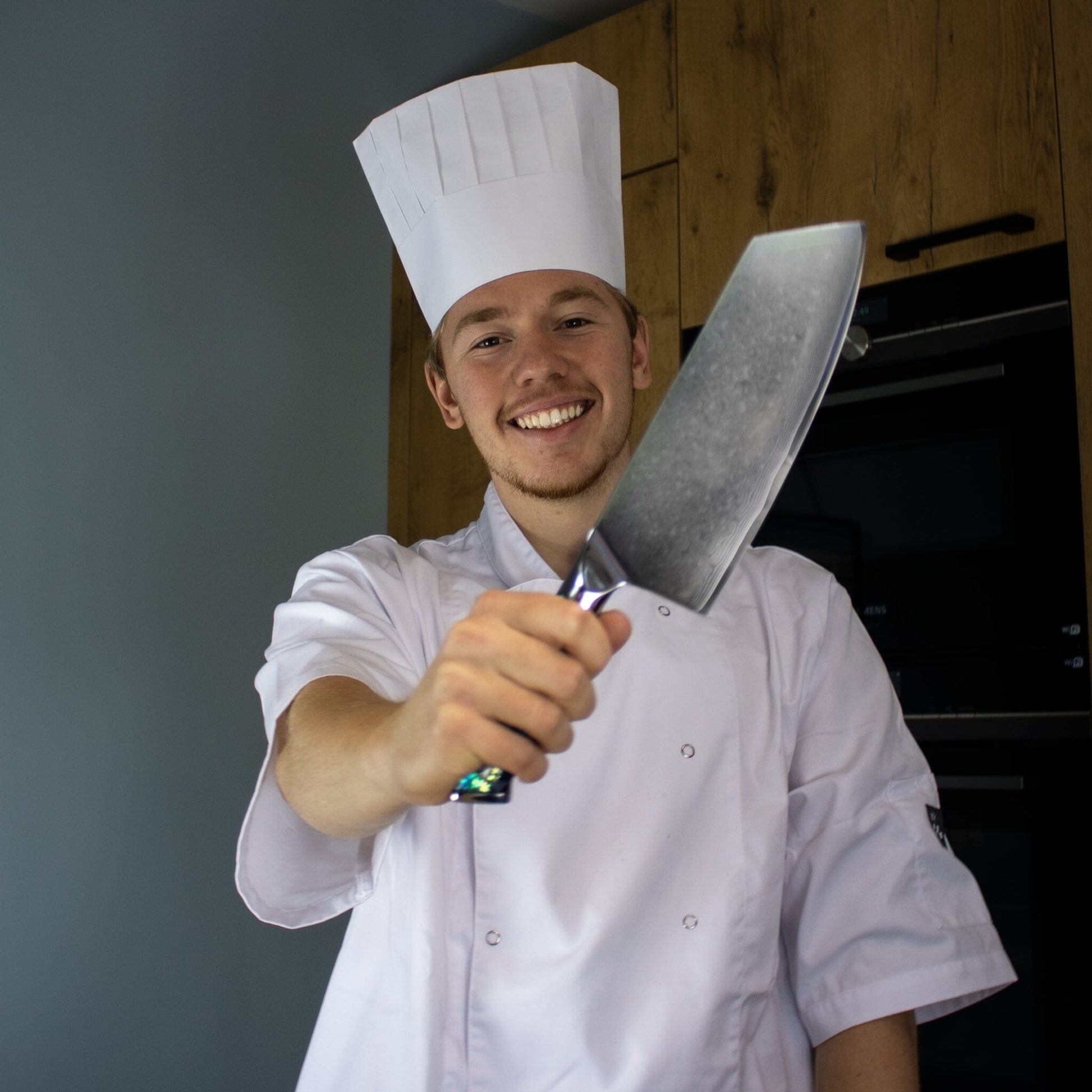 Cuchillo Nakiri de Damasco con Joyas de Nácar de 20 cm Shinrai Japón