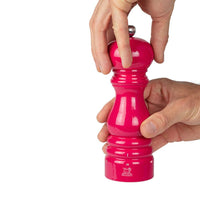 Peugeot - Molinillo de pimienta Paris U'select de madera rosa caramelo de 18 cm.