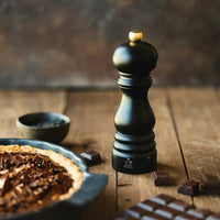 Peugeot - Molinillo de sal Paris u'Select de madera de haya y chocolate de 18 cm