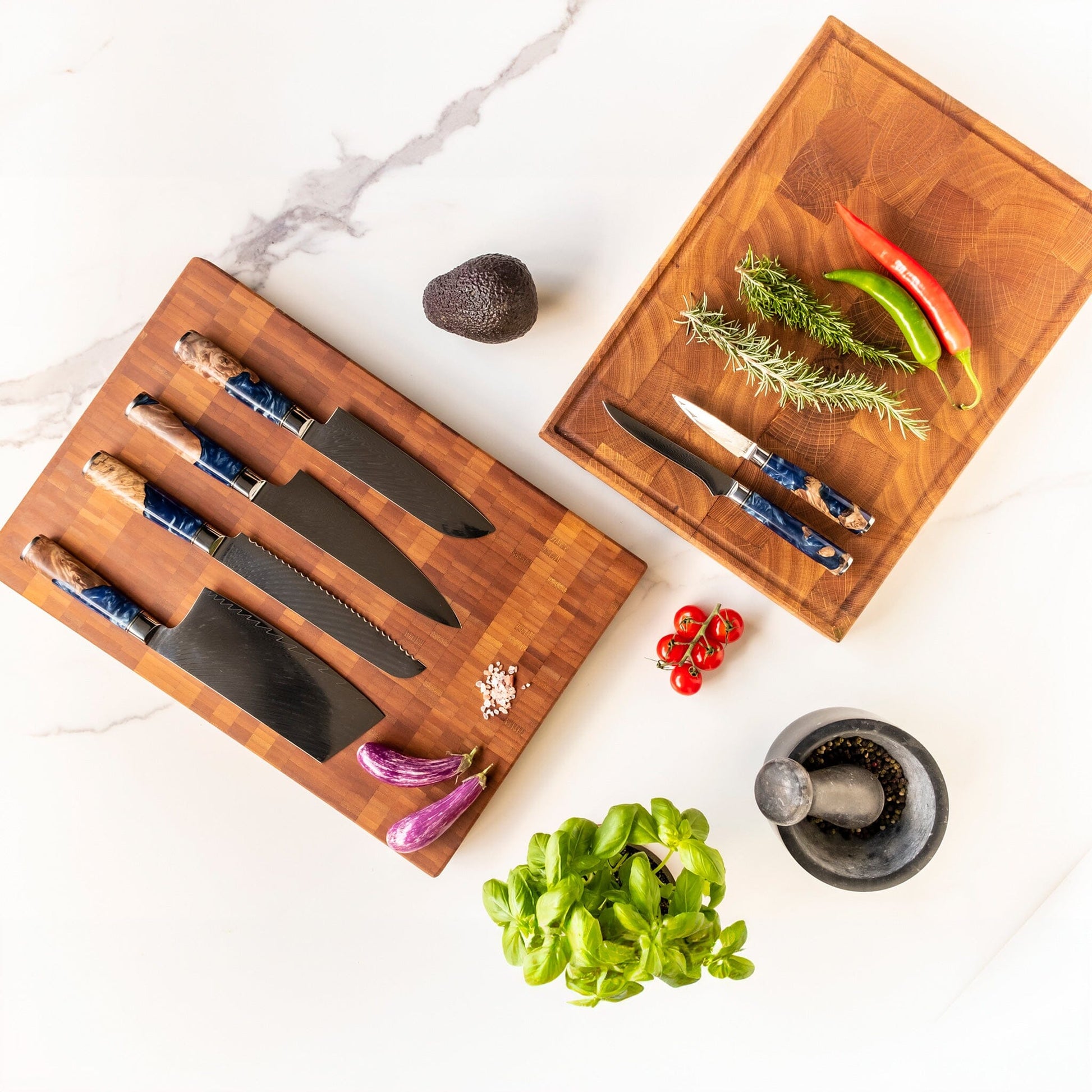 Shinrai Japón - Juego de 6 cuchillos de Damasco de zafiro epoxi + bloque magnético para cuchillos Scalae - Madera de acacia Shinrai Japón