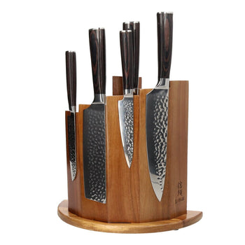 Couteaux Shinrai - Coffret de 6 couteaux en acier inoxydable martelé + bloc magnétique ; Couteaux Scalae - Coffret de couteaux en bois d'acacia avec bloc ; Couteaux Shinrai
